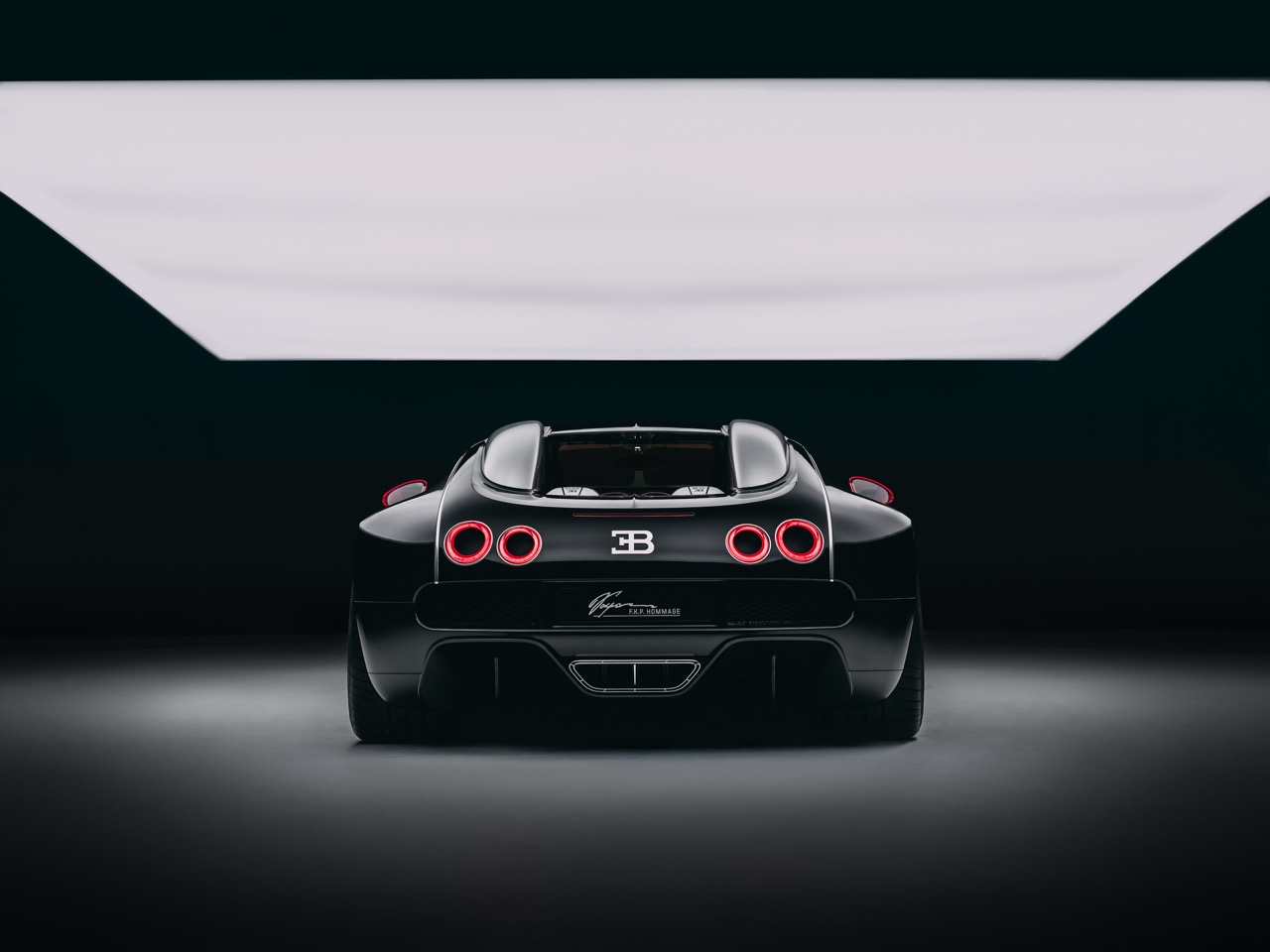 04-bugatti-the-wheels-solitaire-hommage Large.jpeg