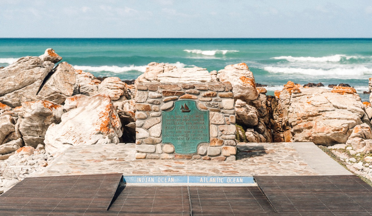 07 BUGATTI-Grand-Tour-South-Africa Large.jpeg