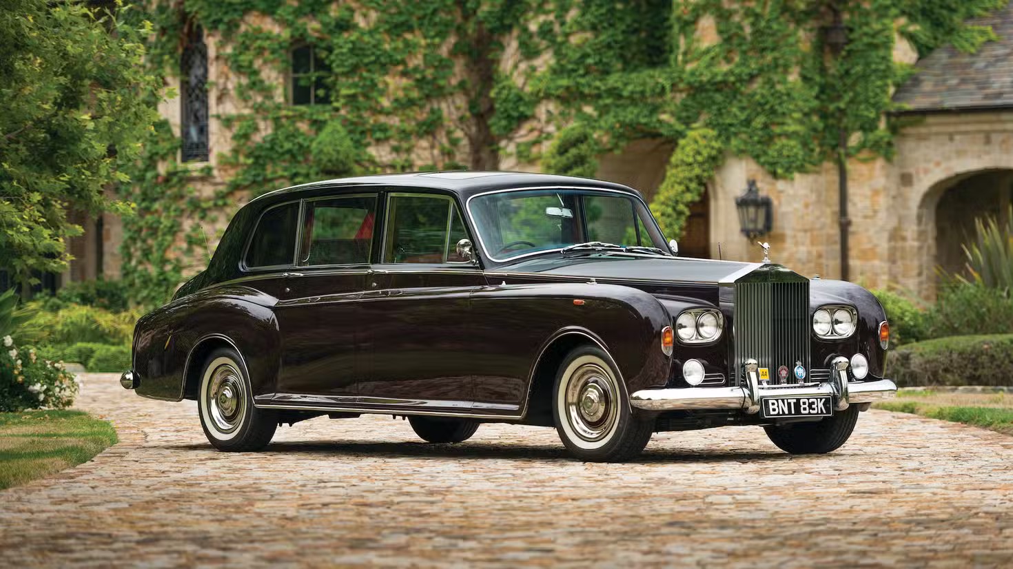 1-rolls-royce-phantom-anh-1.jpeg