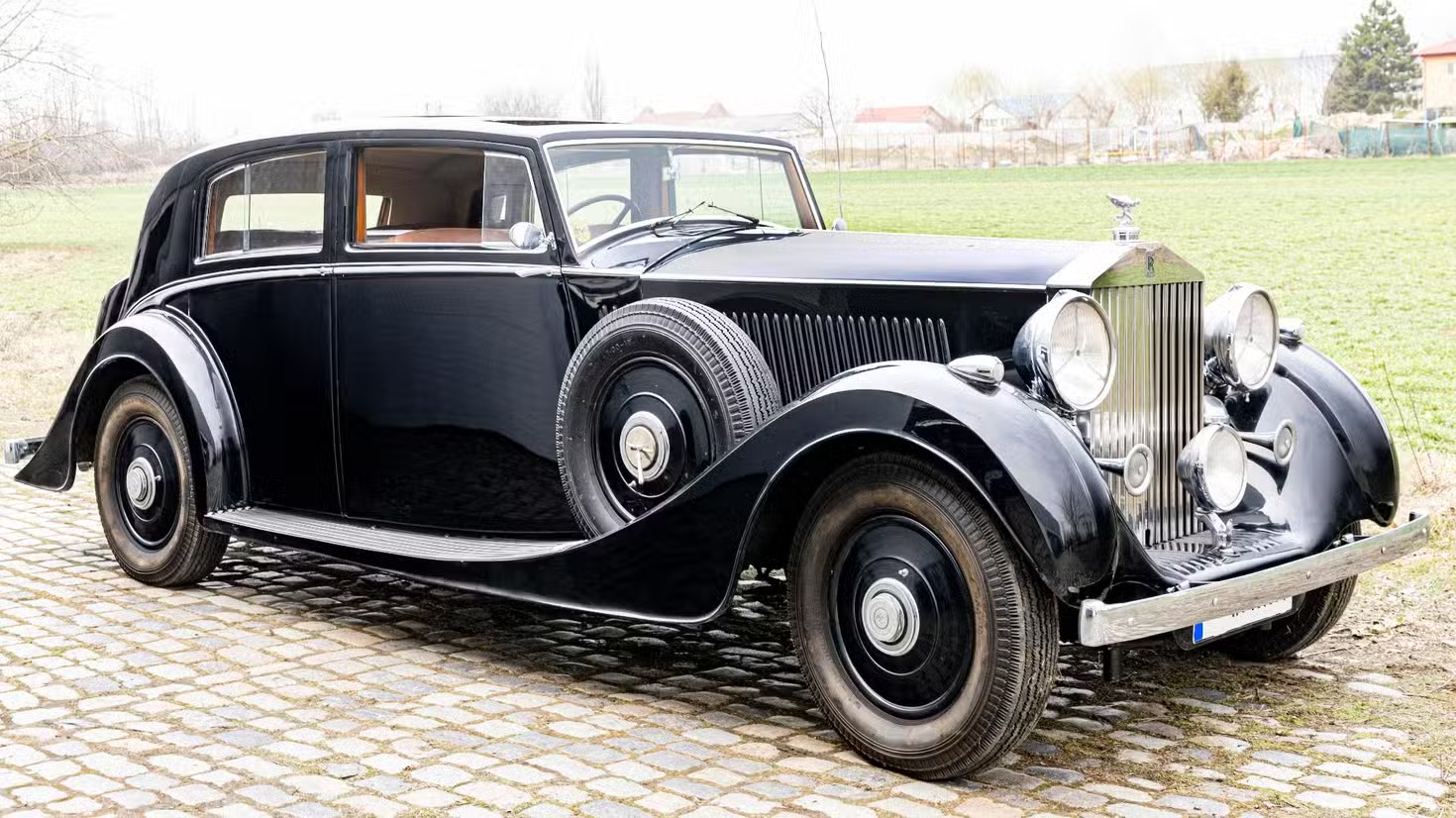 1-rolls-royce-phantom-anh-7.jpeg
