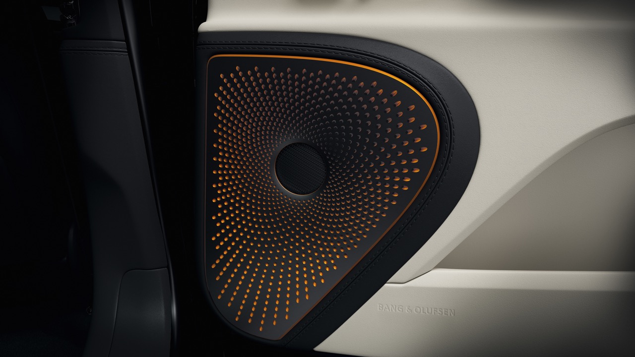 13 -PCG Interior Features -B&O Speaker Mandarin Large.jpeg