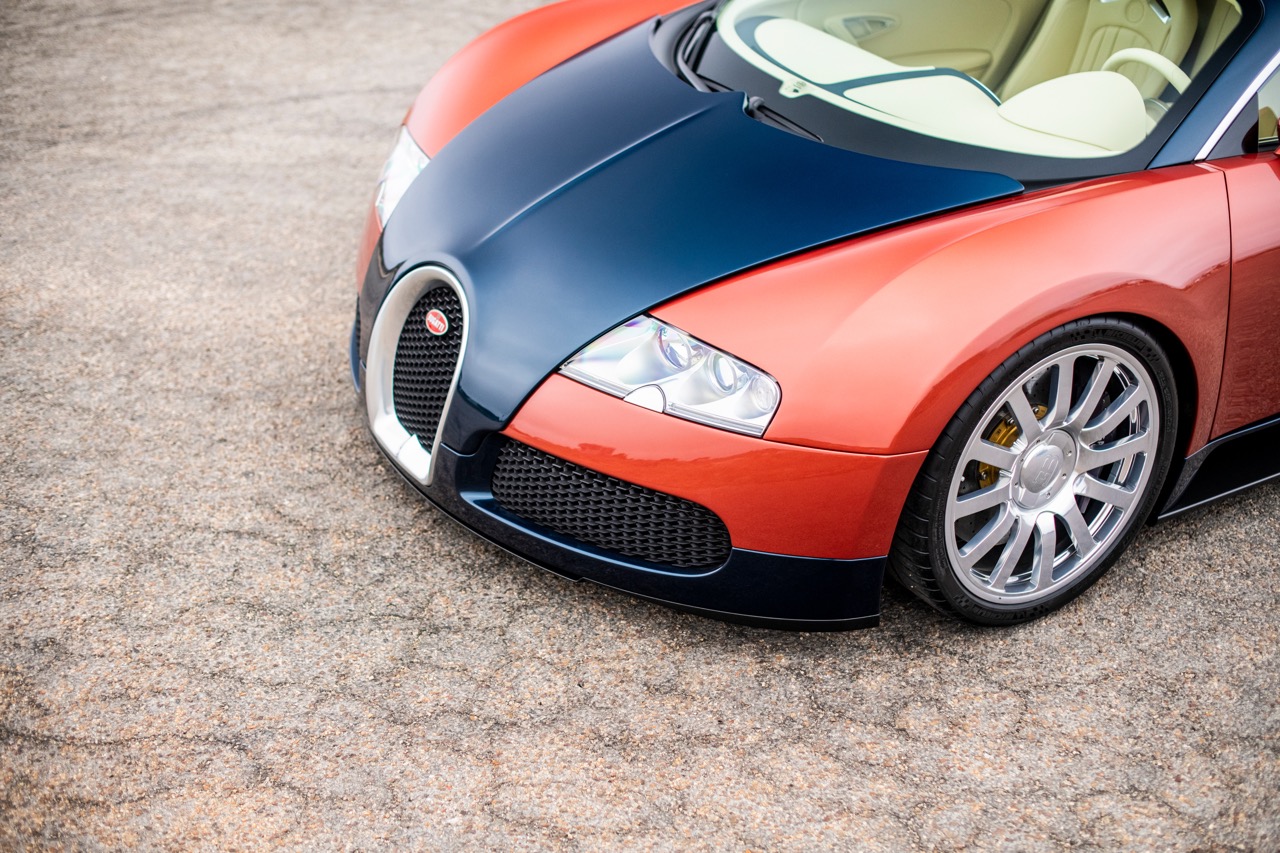 14 2608 BUGATTI-LMPS-Veyron Large.jpeg