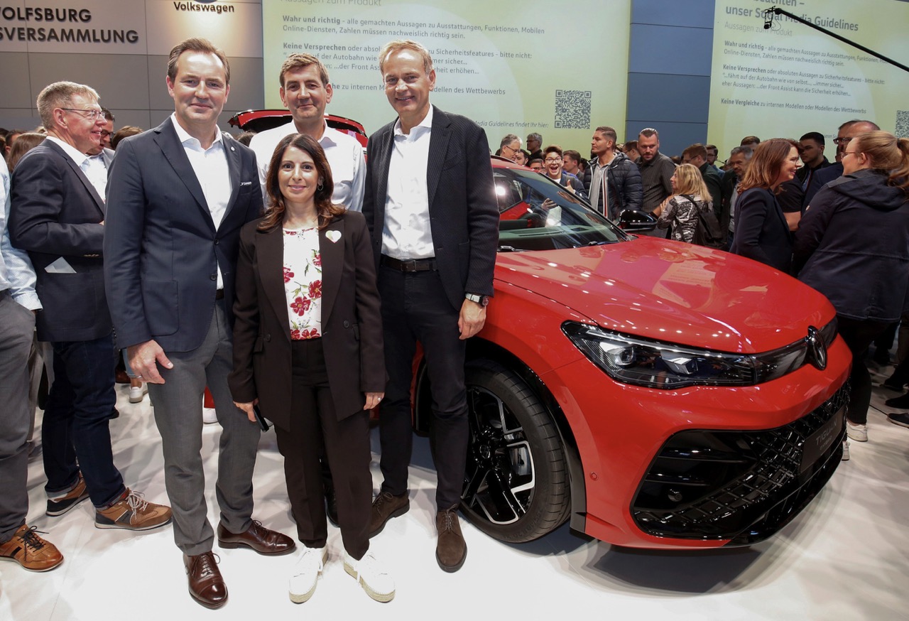 14, Thomas Schäfer, Giám đốc điều hành của Thương hiệu Volkswagen_ Tiguan có tâ...jpeg