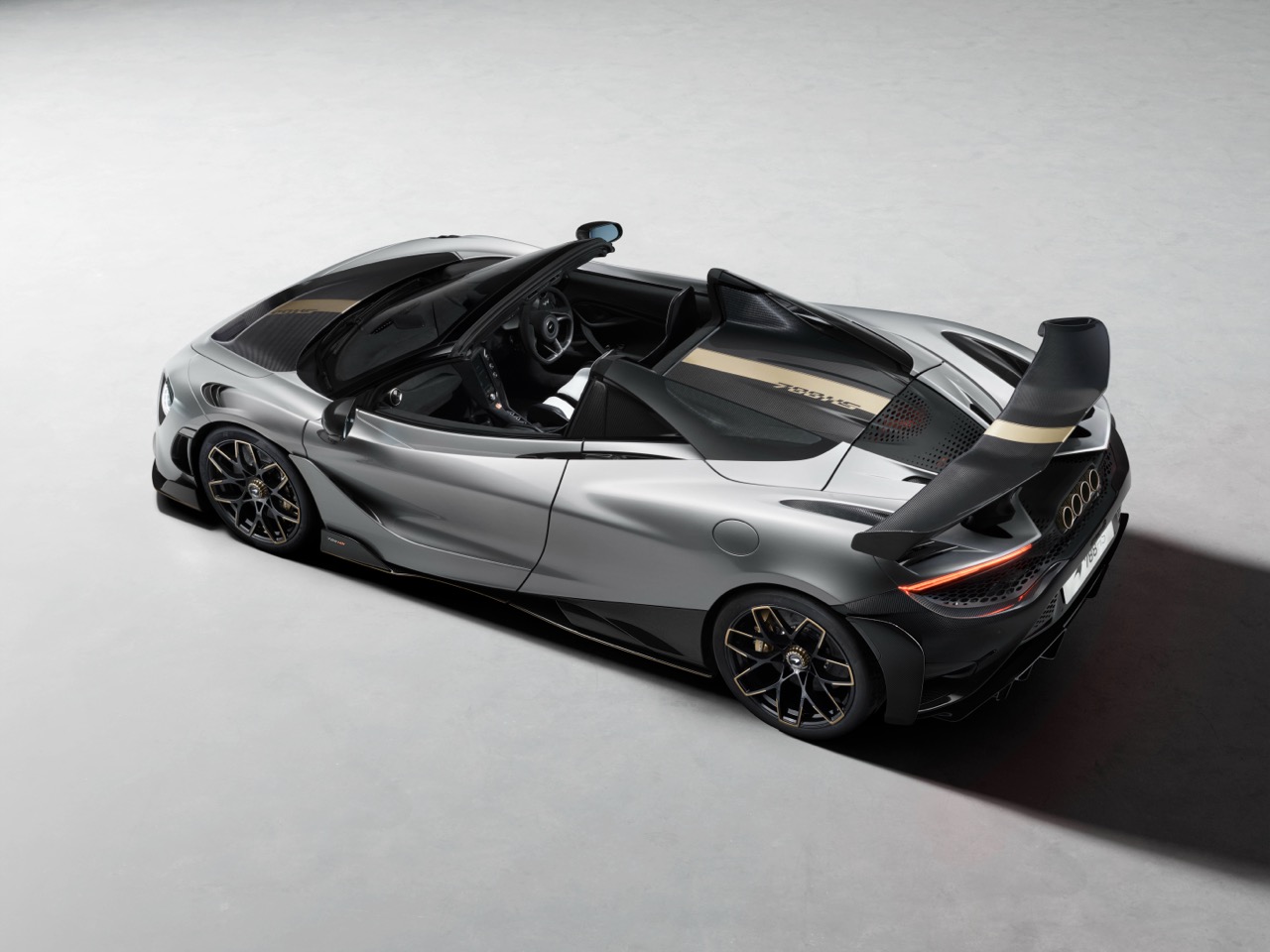 18140-ns-mclaren-788hs-shot16-final Large.jpeg