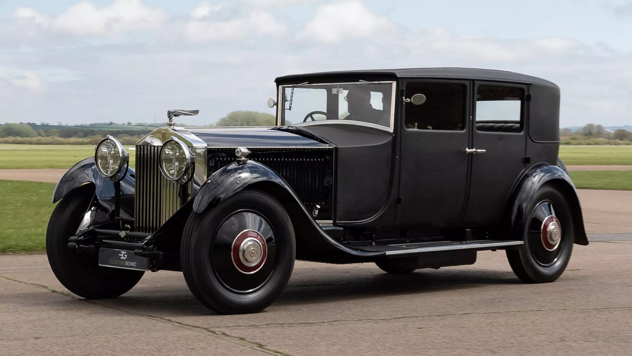 1929-Rolls-Royce-Phantom-II-Electromod-6.jpeg