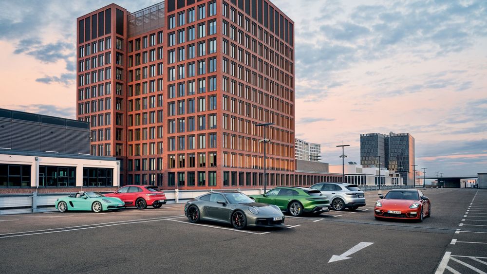 1Porsche.jpg