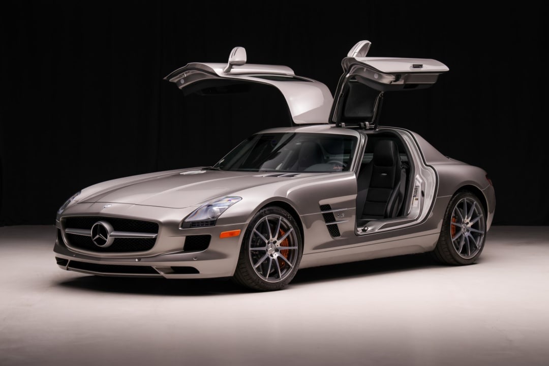 2011_mercedes-benz_sls-amg_img-3188-69868-scaled-1.jpeg