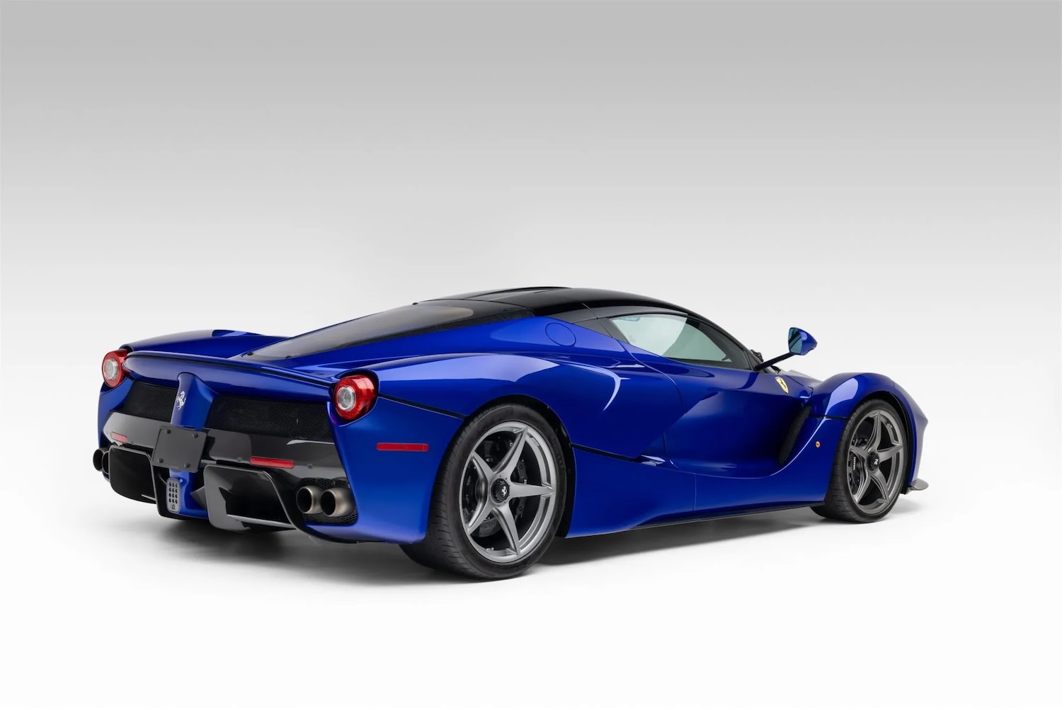 2014-ferrari-laferrari-04-952082.jpg