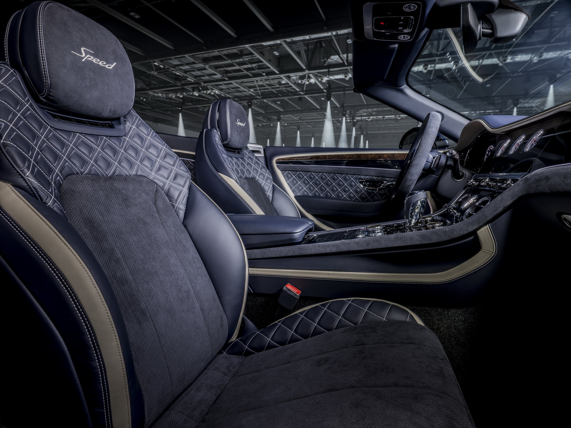 2021 Bentley Continental GT Speed Convertible (15).jpg