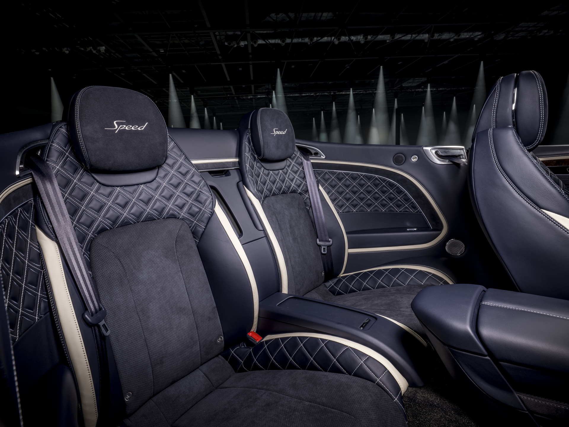 2021 Bentley Continental GT Speed Convertible (16).jpg