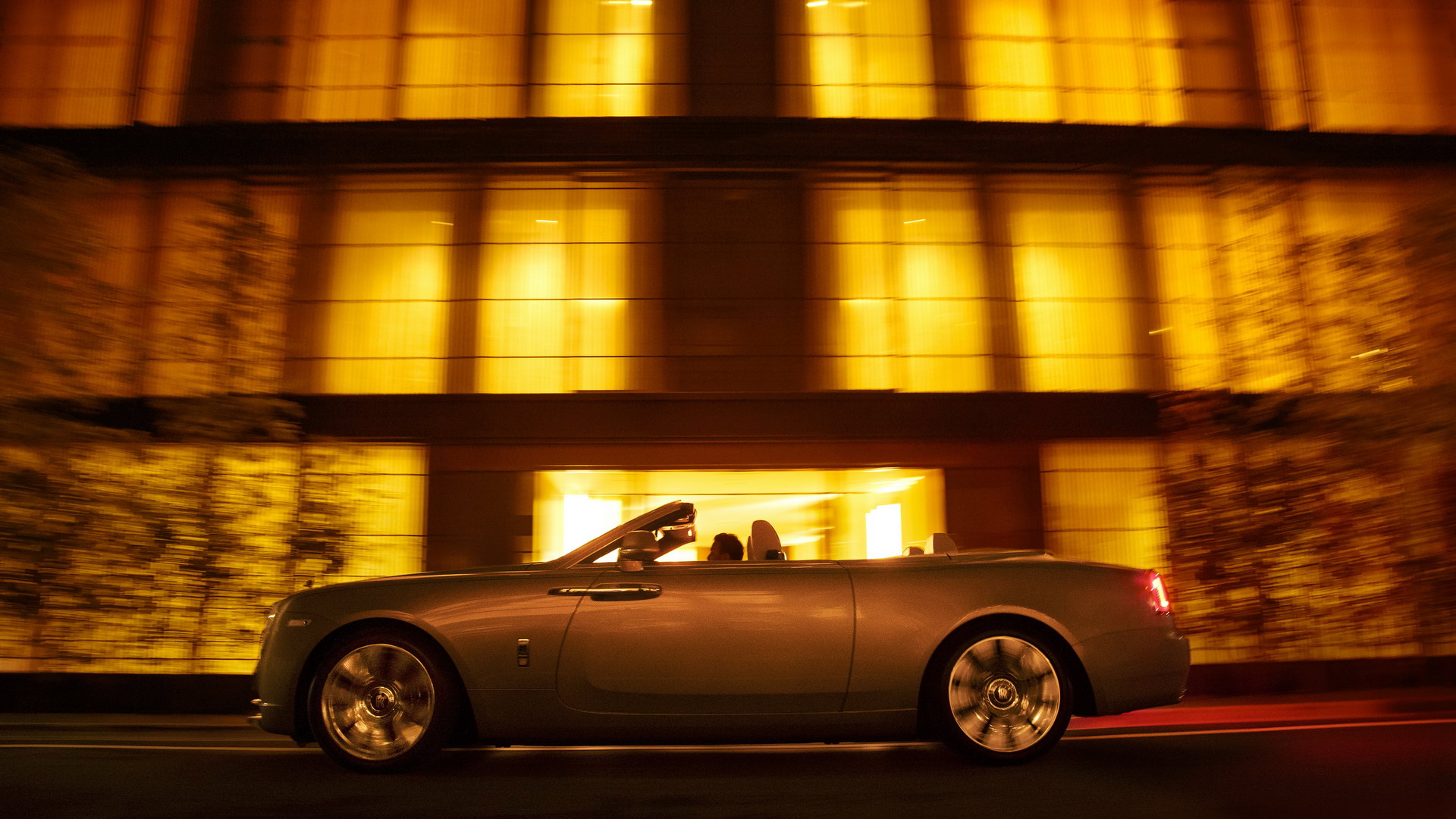 2021-rolls-royce-dawn-the-kita-tea-house-kengo-kuma-10.jpg