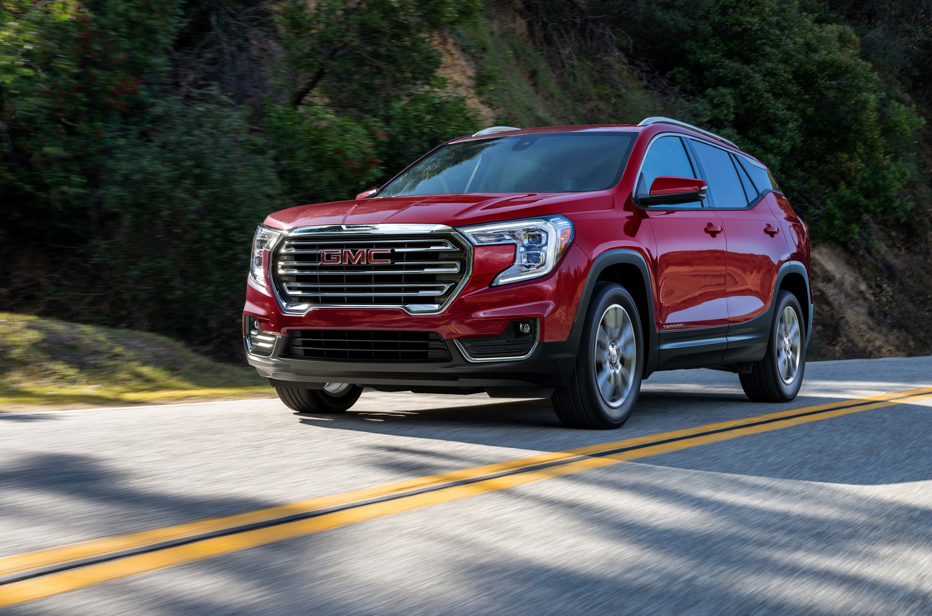 2022-GMC-Terrain-9.jpg