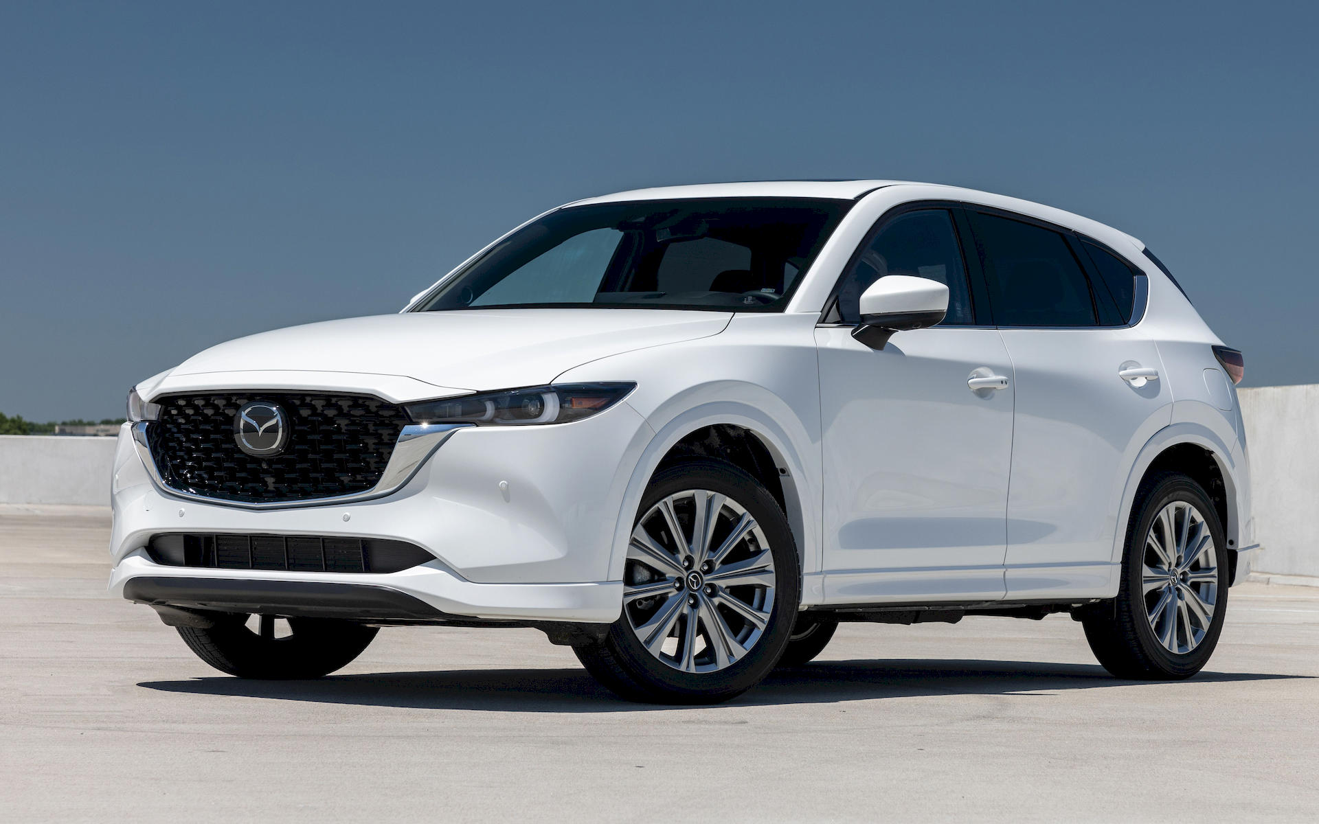 2022-mazda-cx-5-2p5-turbo-signature.jpg