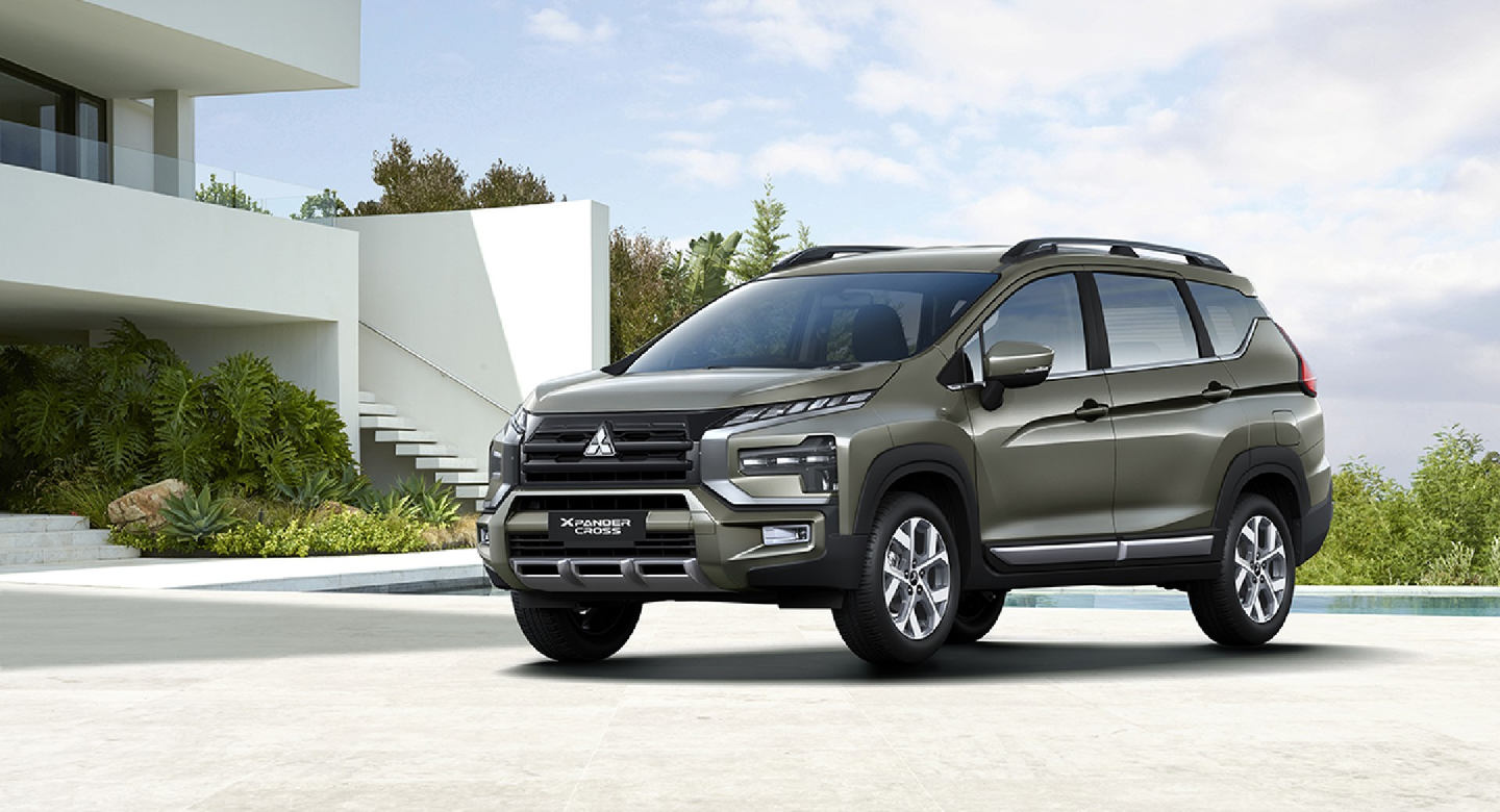 2022-mitsubishi-xpander-cross-facelift-indonesia_01.jpg