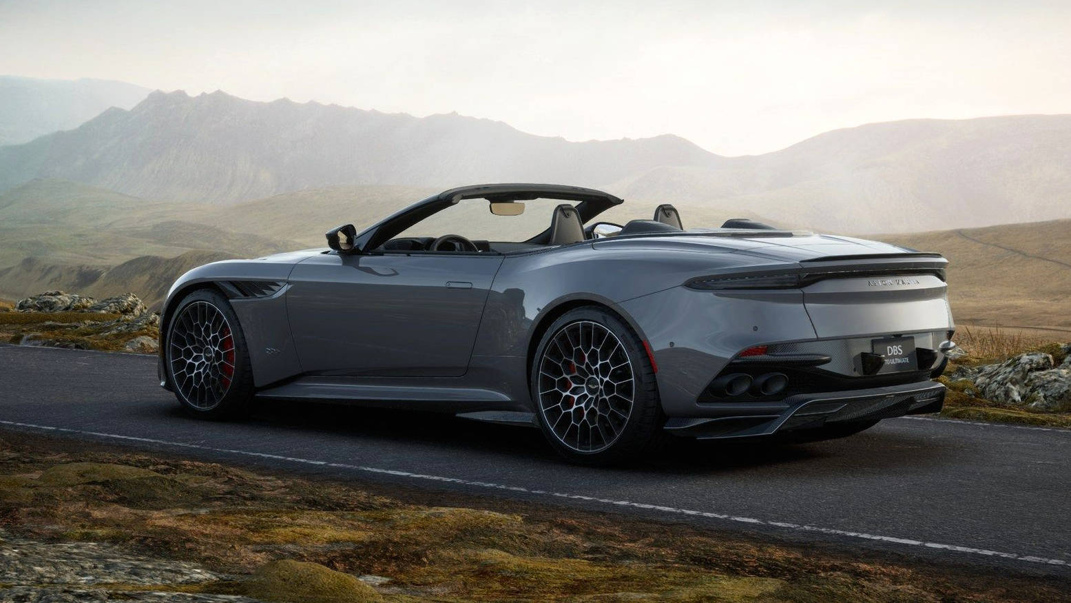 2023-aston-martin-dbs-770-ultimate-volante-04.jpg