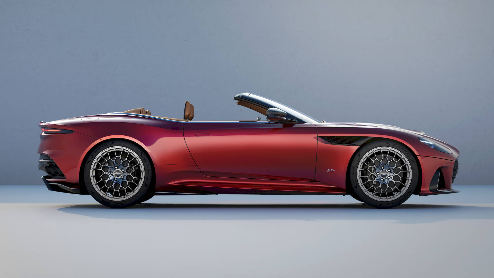 2023-aston-martin-dbs-770-ultimate-volante-09.jpg