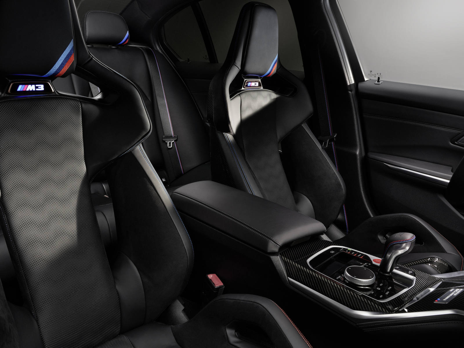2023-BMW-M3-Edition-50-Jahre-BMW-M-17.jpg