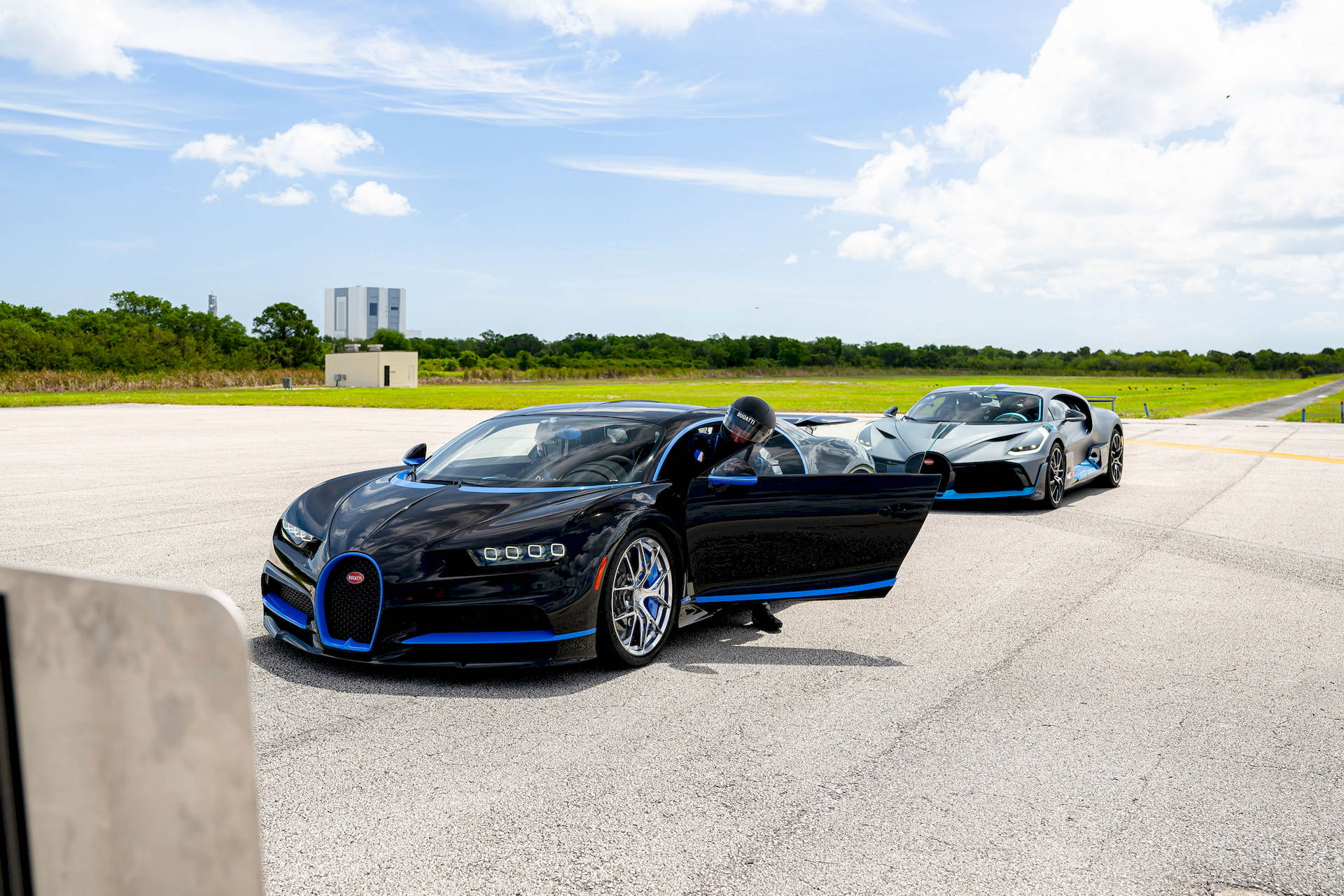 2023-Bugatti-400-KMH-Event-11.jpg