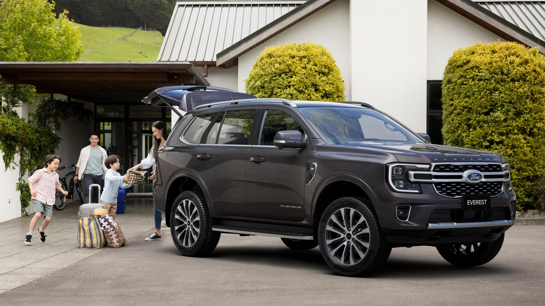 2023-Ford-Everest-18.jpg