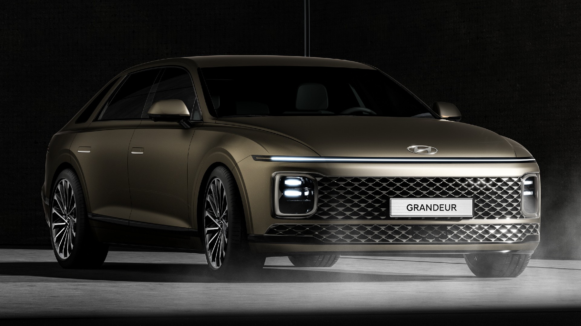 2023-Hyundai-Grandeur-8s.jpg