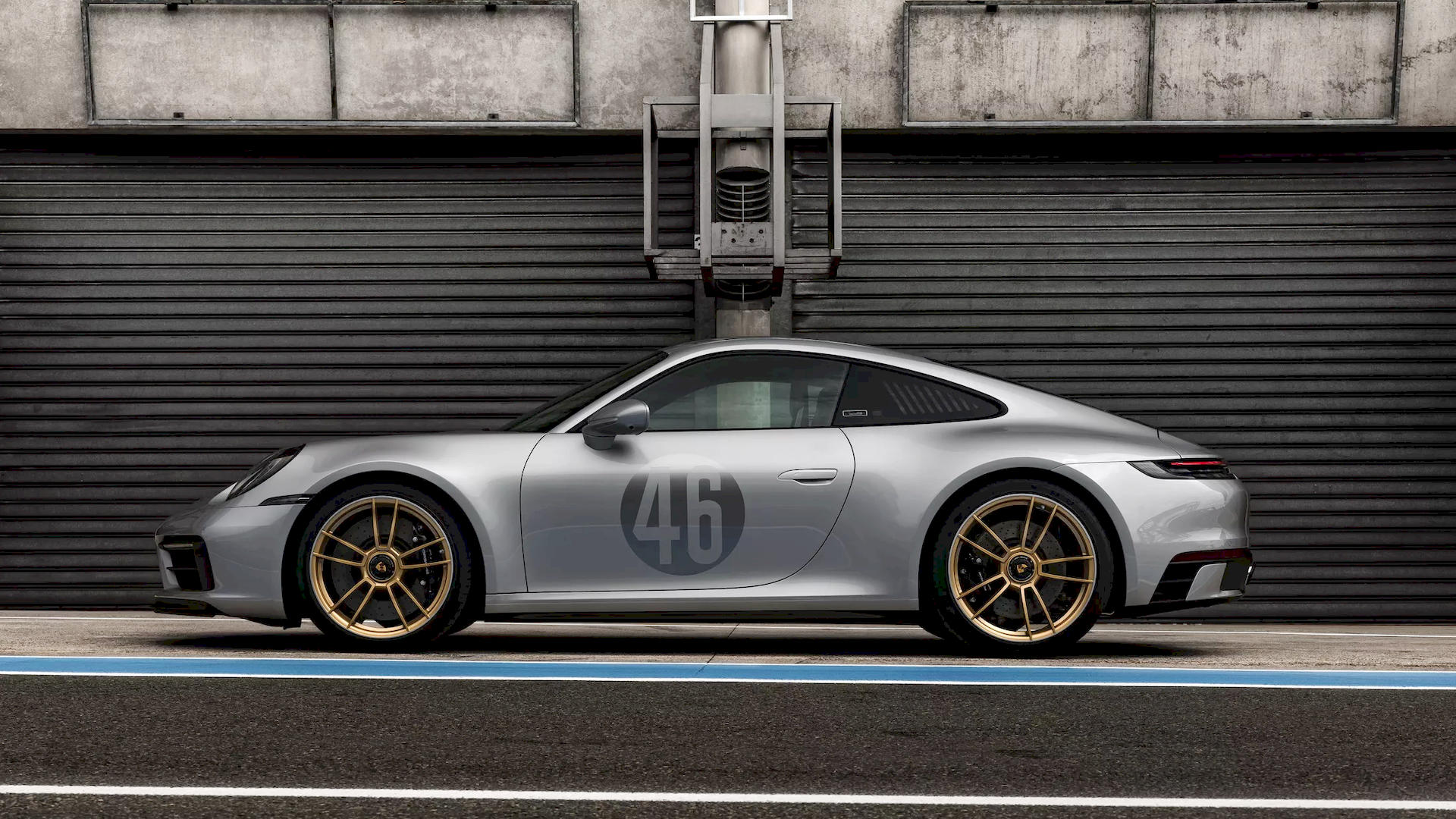 2023-Porsche-911-Carrera-GTS-Le-Mans-Centenaire-Edition-France-5.jpg