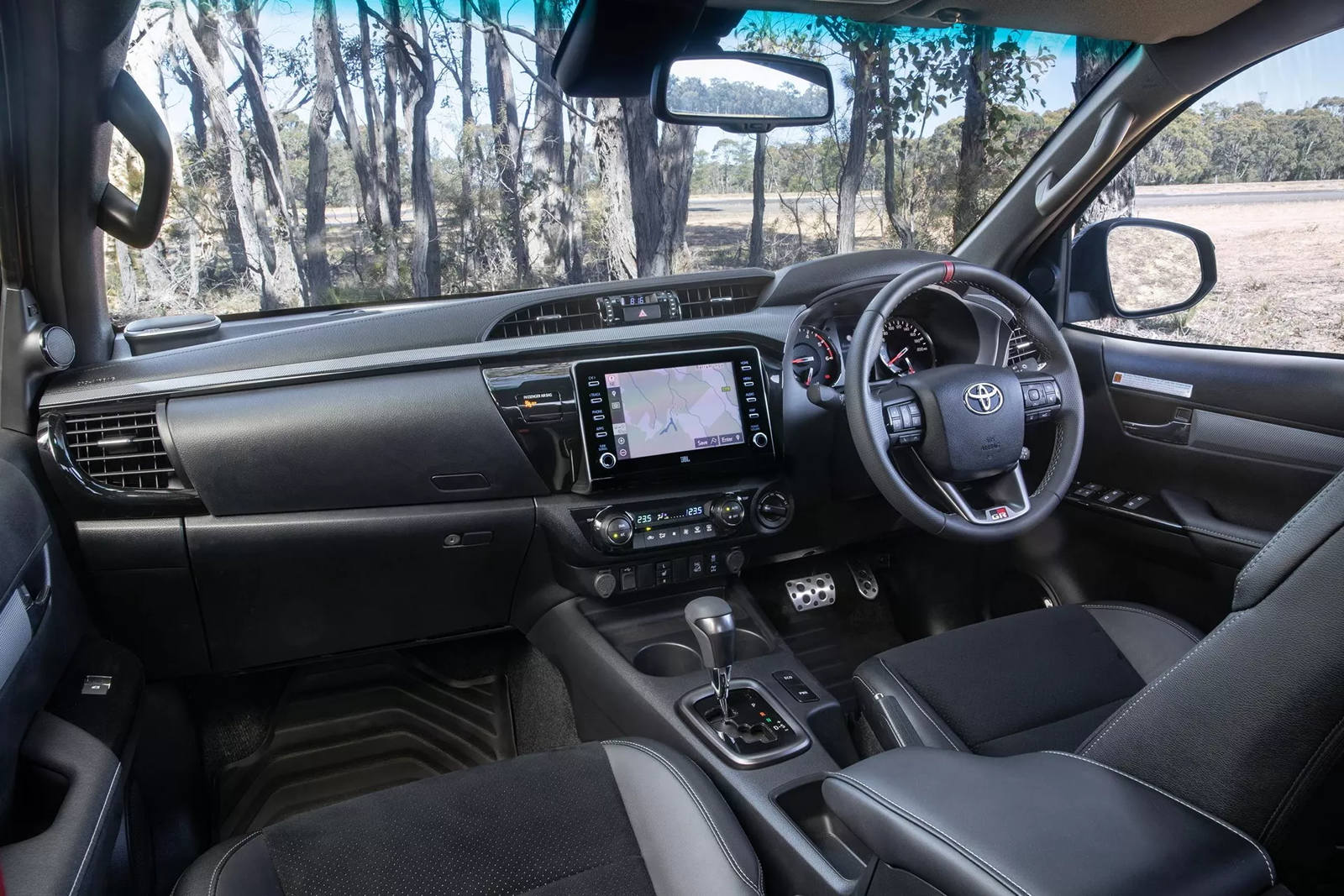 2023-toyota-hilux-gr-sport-for-australia-14.jpg
