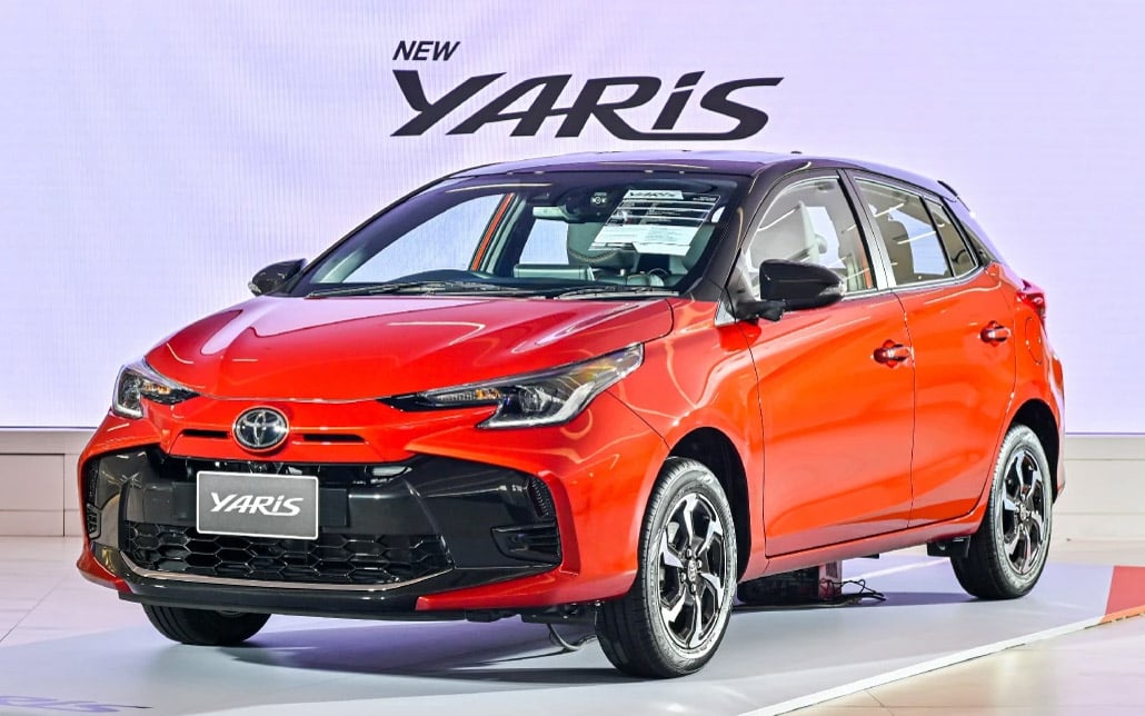 2023-Toyota-Yaris-facelift-Premium-Thailand-debut-1.jpg