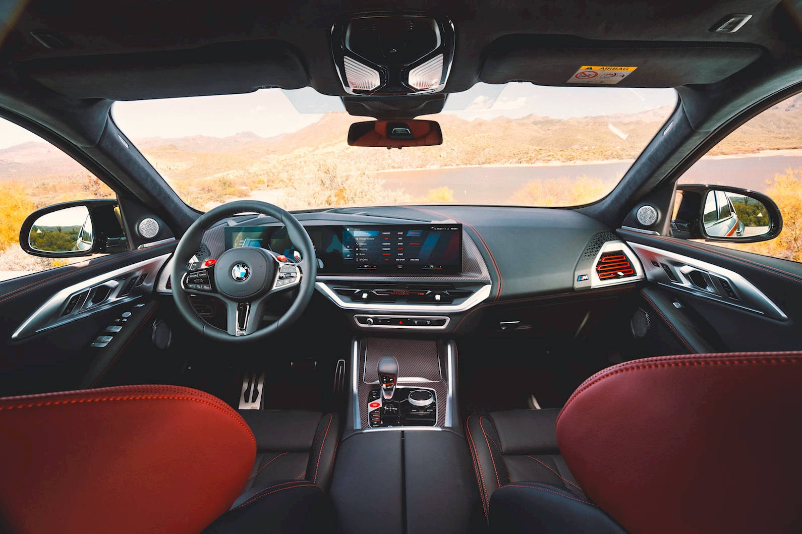 2024-BMW-XM-Label-Red-01.jpg