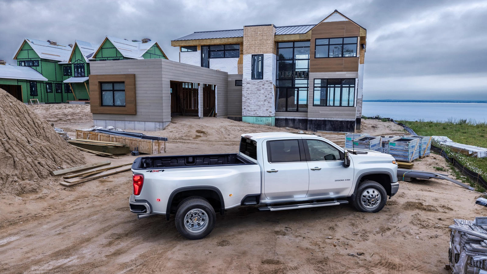 2024-Chevrolet-Silverado-HD-104.jpg