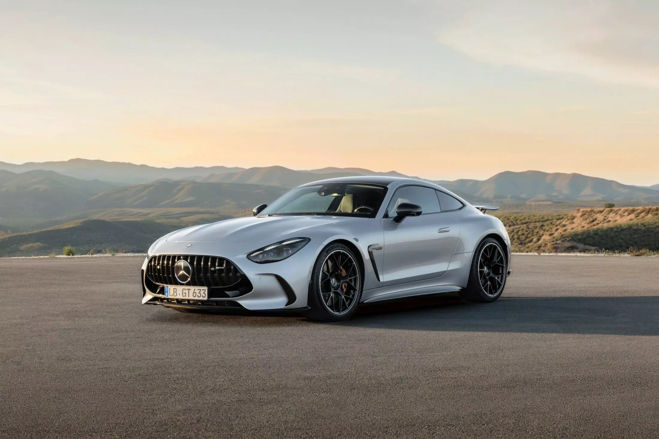 2024-Mercedes-AMG-GT-6.jpeg