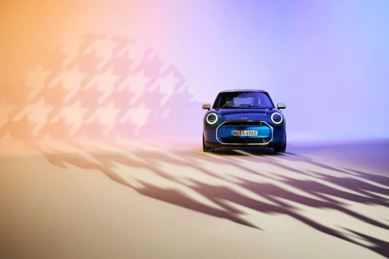 2024-MINI-Cooper-EV-debut-27-1260x840.jpg