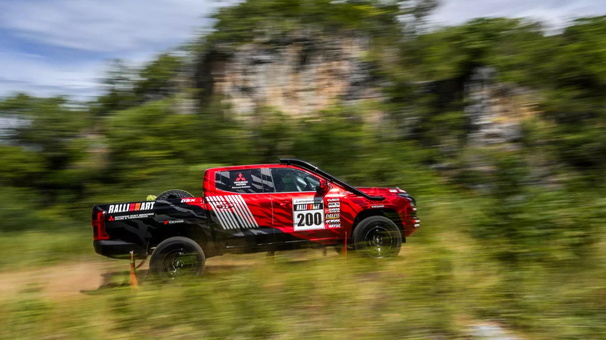 2024-Mitsubishi-Triton-L200-Ralliart-31.jpg