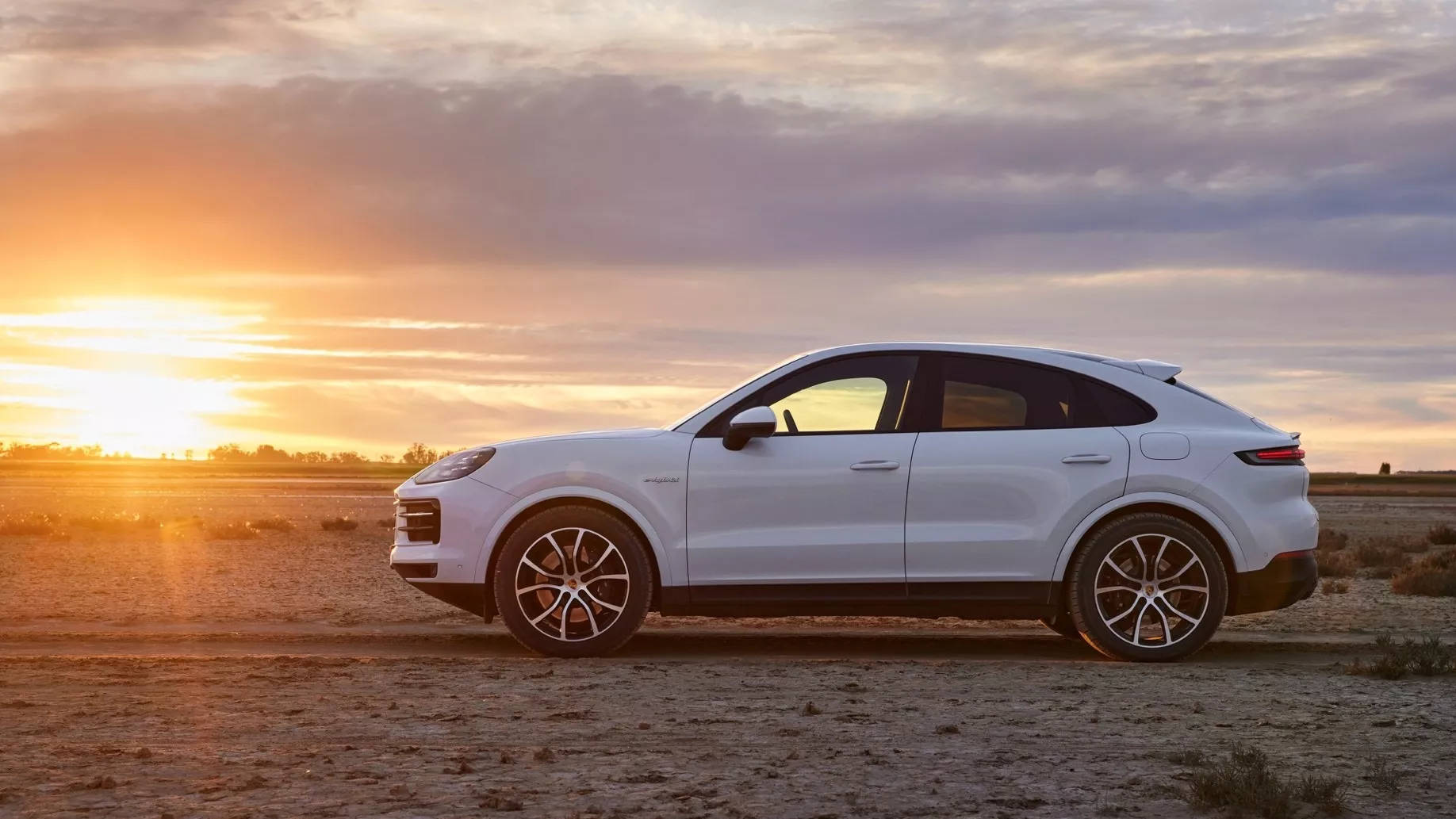 2024-Porsche-Cayenne-14.jpg