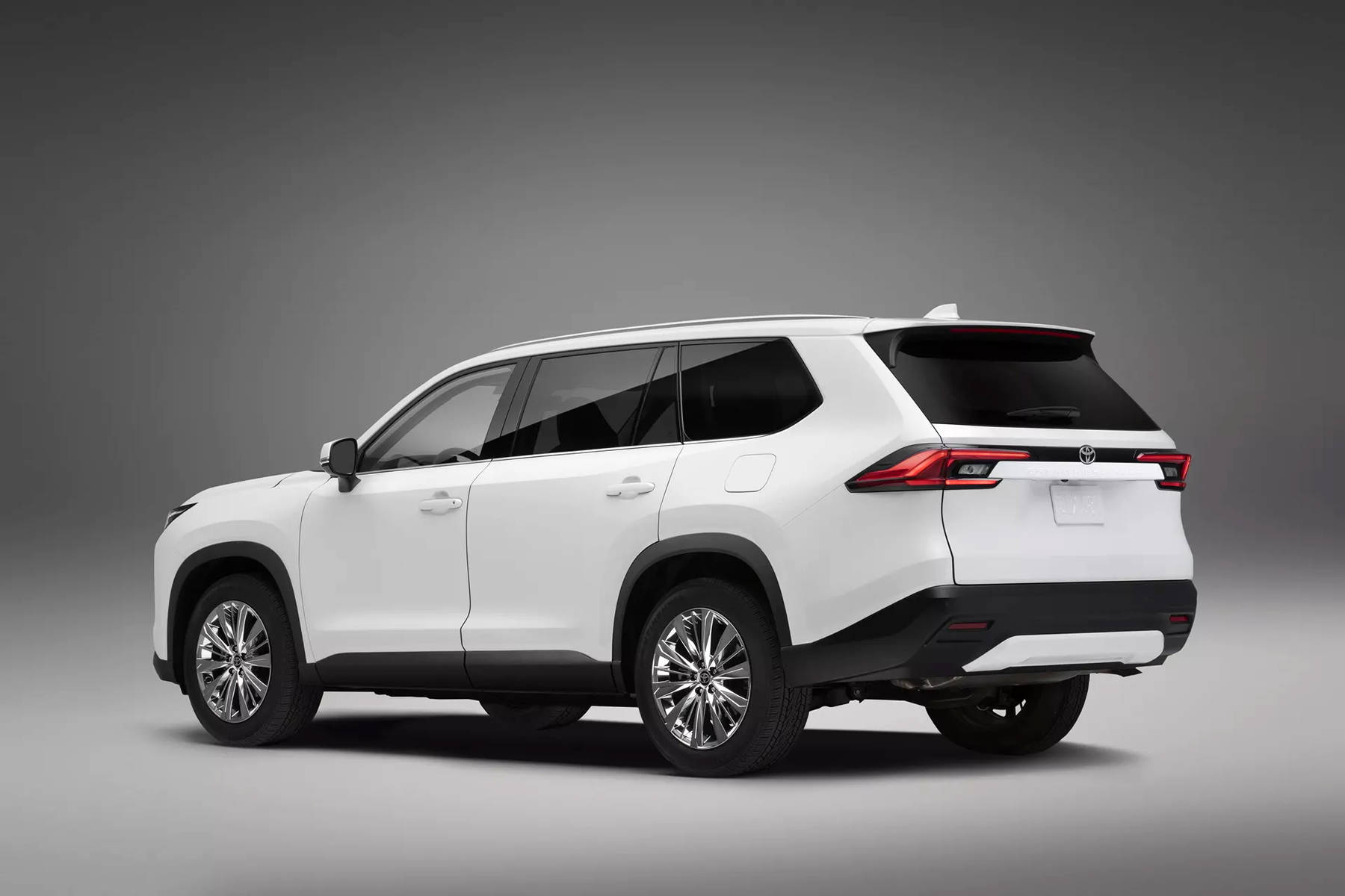 2024-Toyota-Grand-Highlander-28.jpg