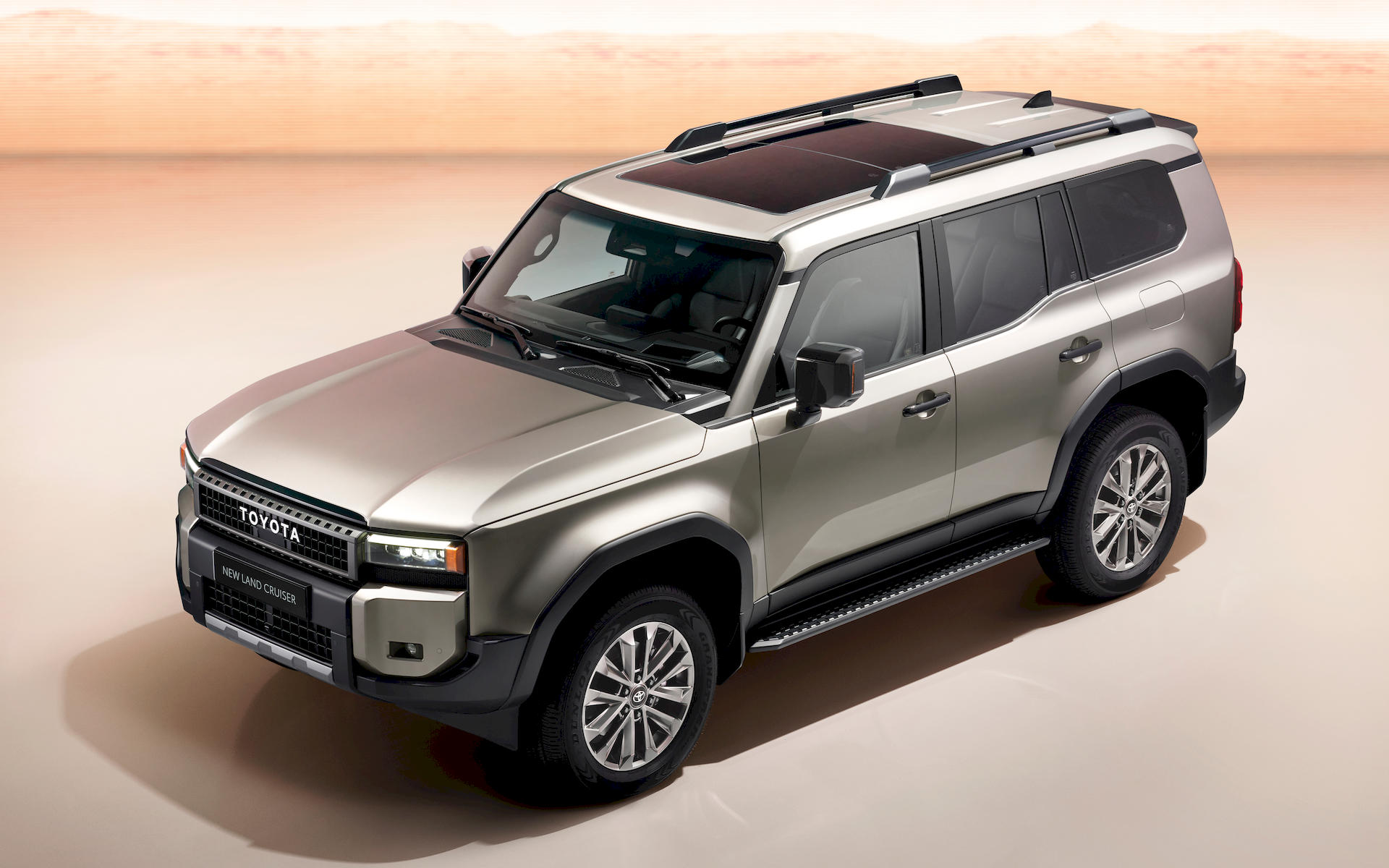 2024landcruiser-007.jpg