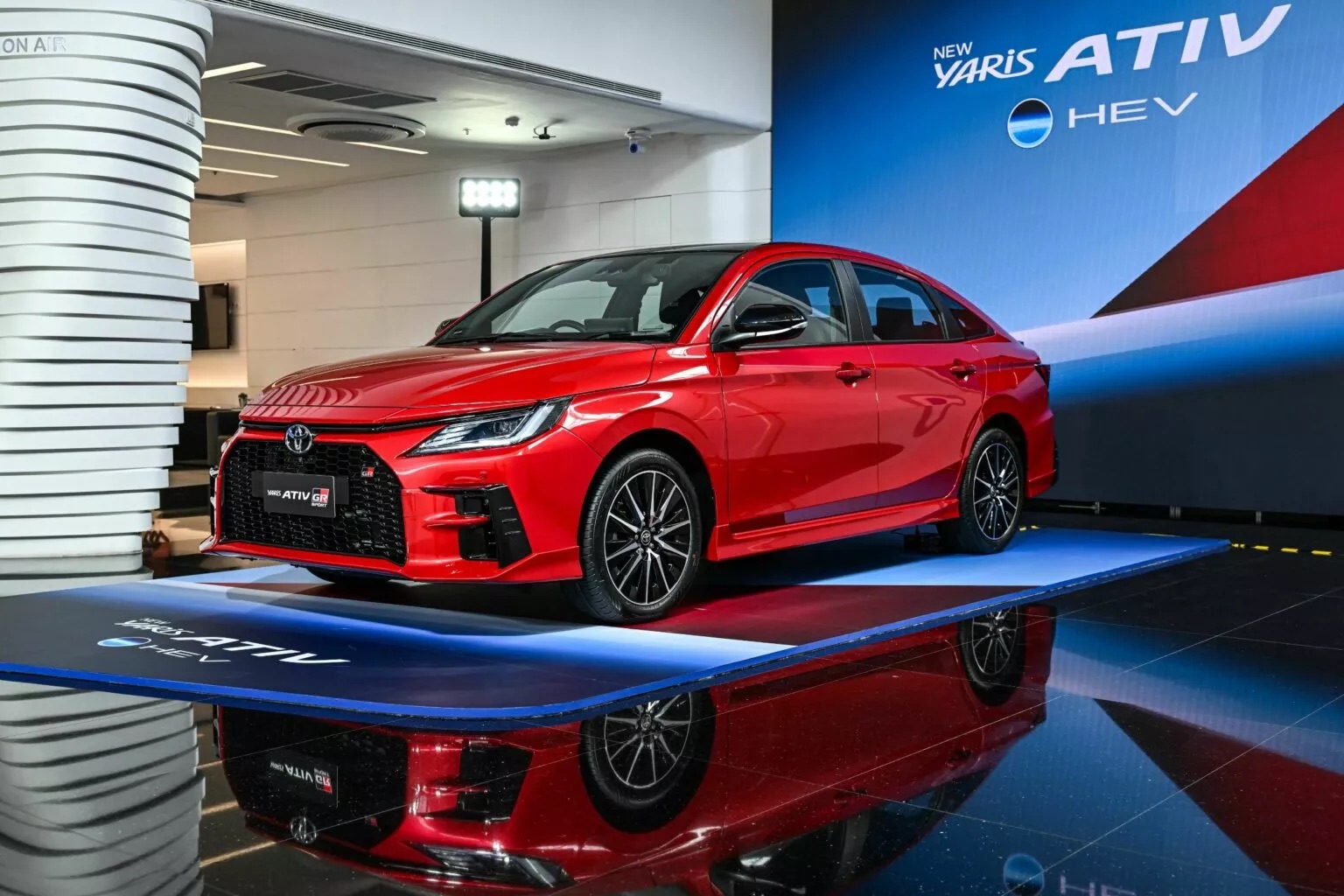 2025-Toyota-Yaris-Ativ-HEV-GR-Sport-8-1536x1024.jpeg