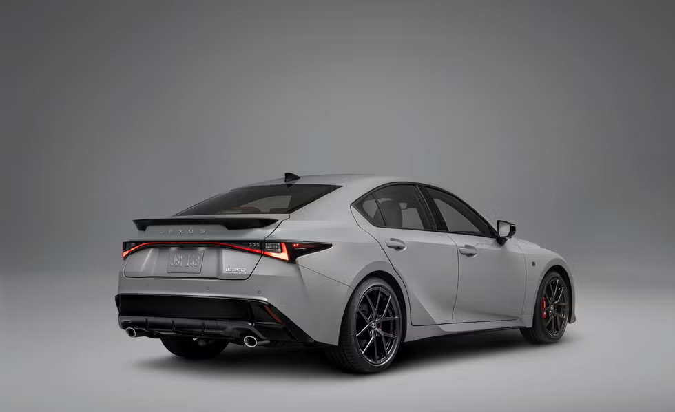 2026-lexus-is-anh-3.jpeg