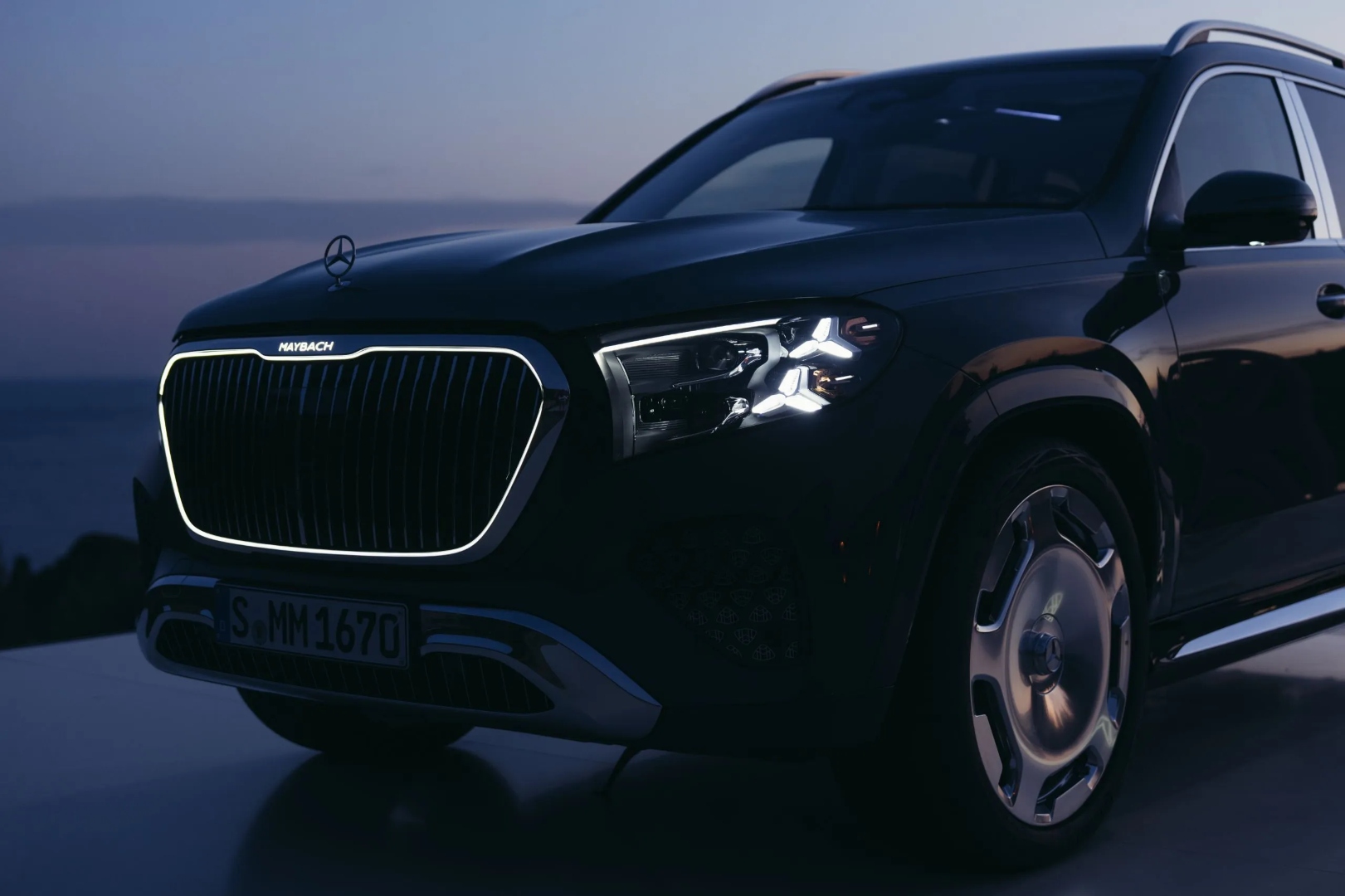 2026-Mercedes-Maybach-GLS-680-30 (Large).jpeg
