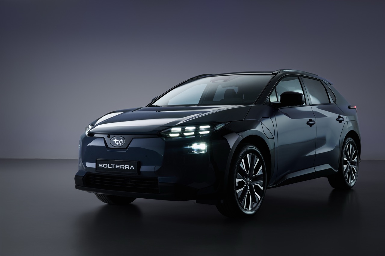 2026 Subaru Solterra Large.jpeg