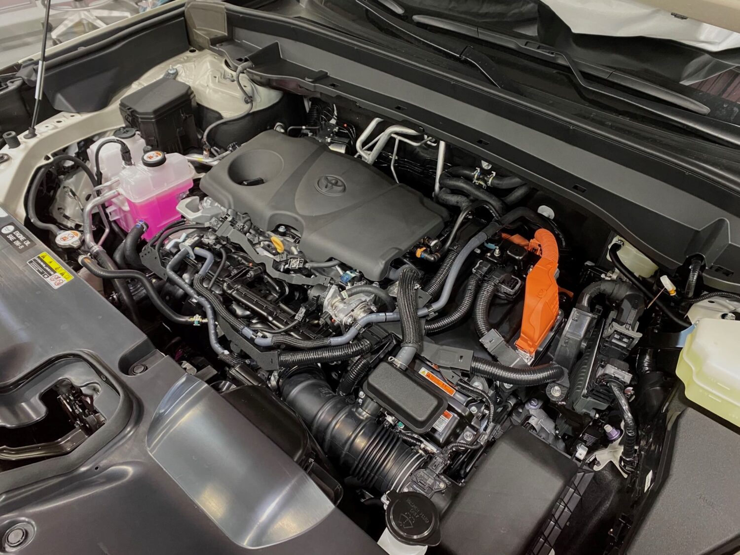 2026-Toyota-Grand-Highlander-2.5L-Hybrid-1500x1125.jpg