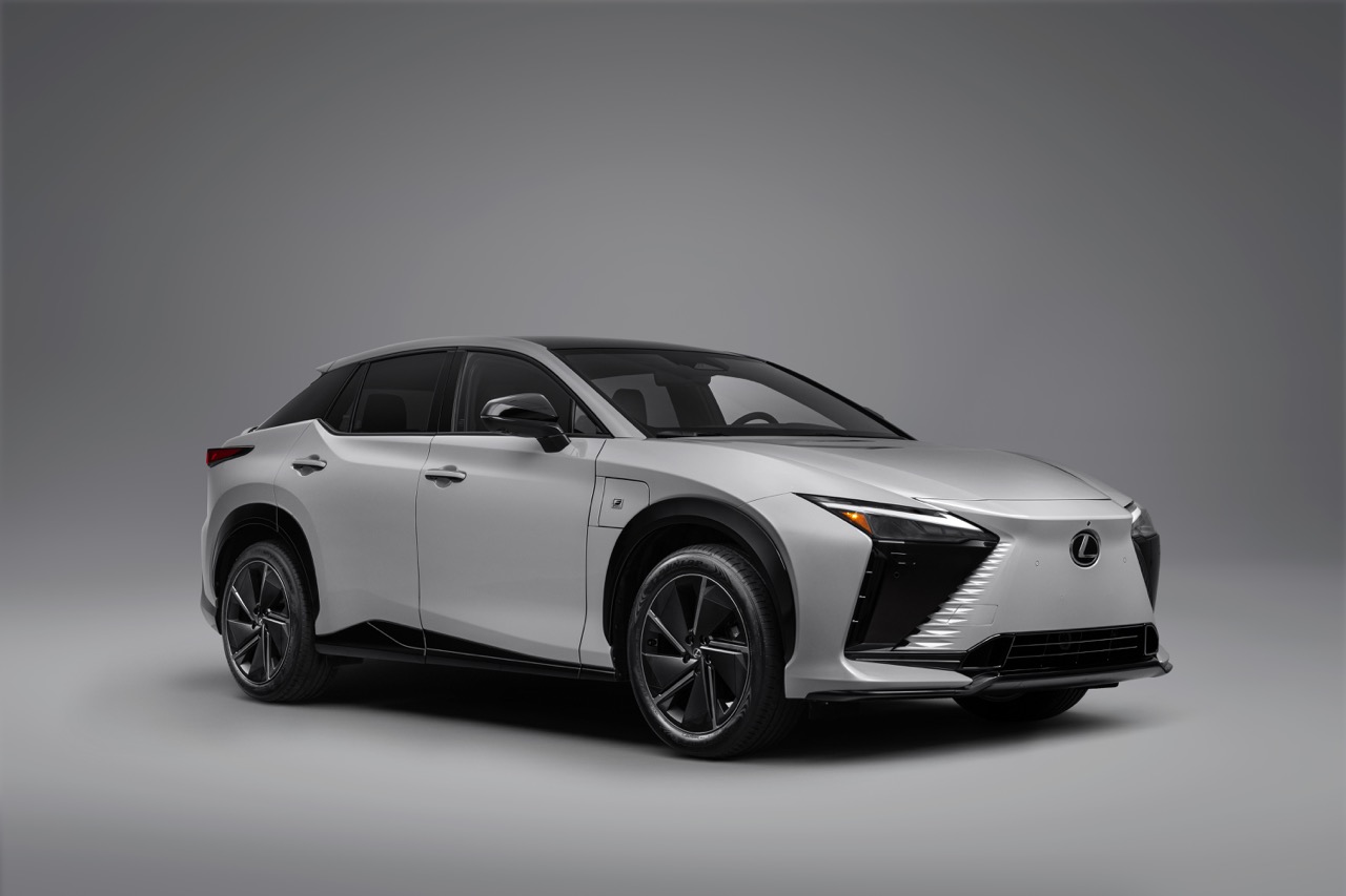 2026_Lexus_RZ_550e_HERO Large.jpeg