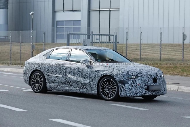 2026_Mercedes_C_Class_EV_702_4_2.jpg
