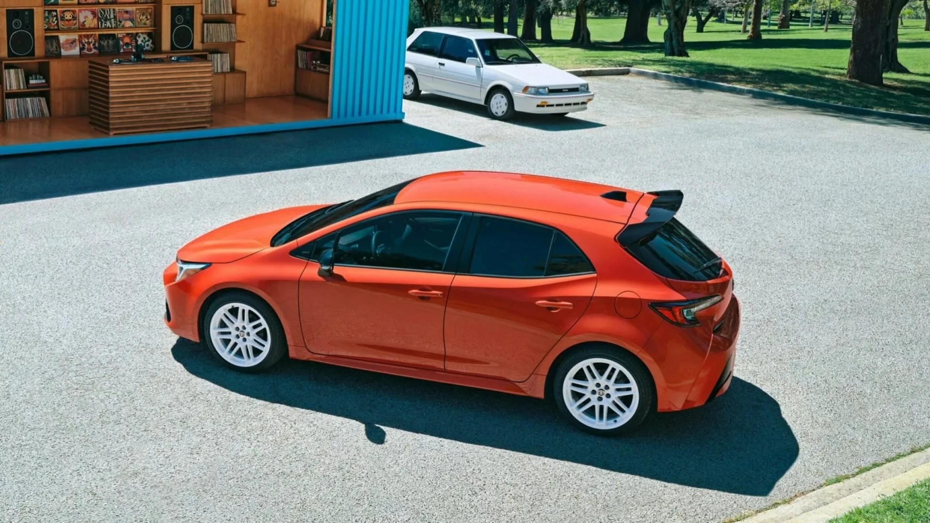 2026_Toyota_Corolla_Hatchback_FX_anh- (5).jpeg