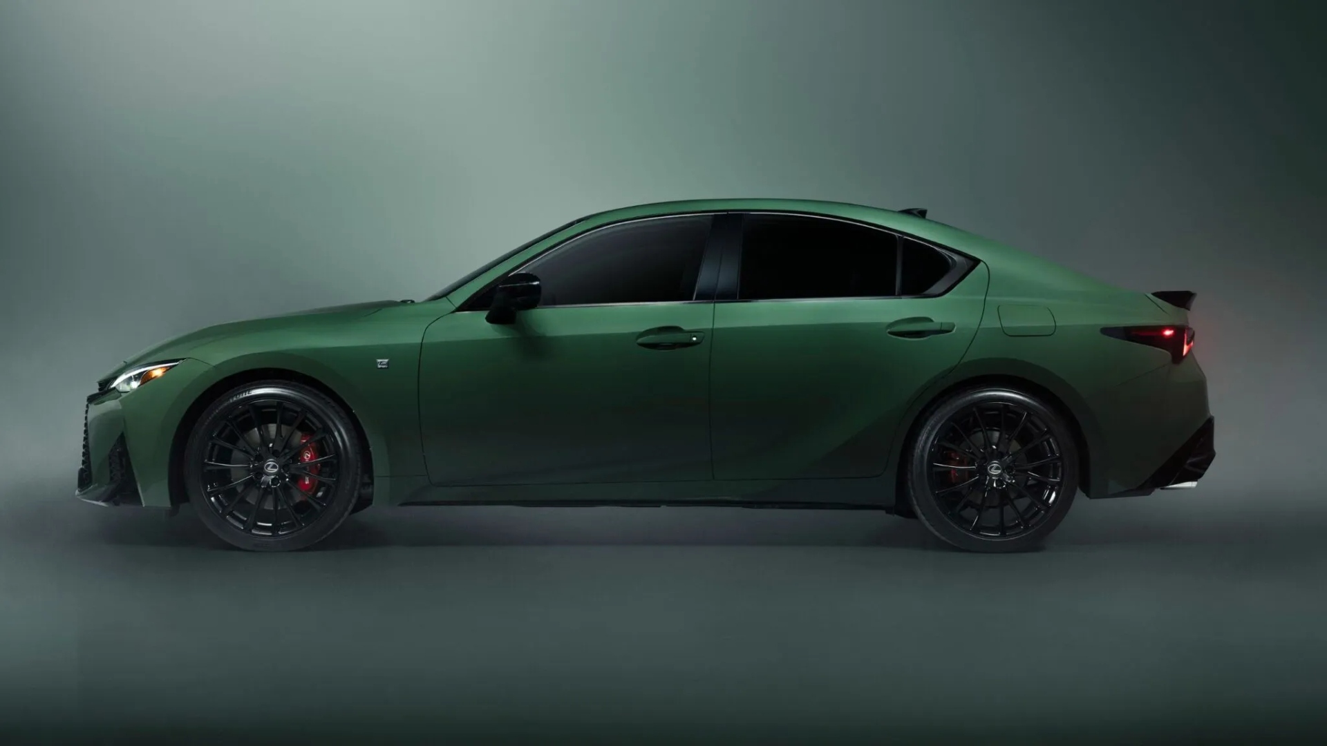 2027-Lexus-IS-Special-Appearance-Package-anh- (4).jpeg