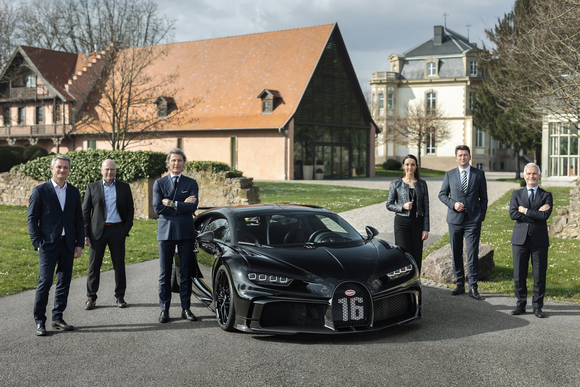 300th Bugatti Chiron (18).jpg