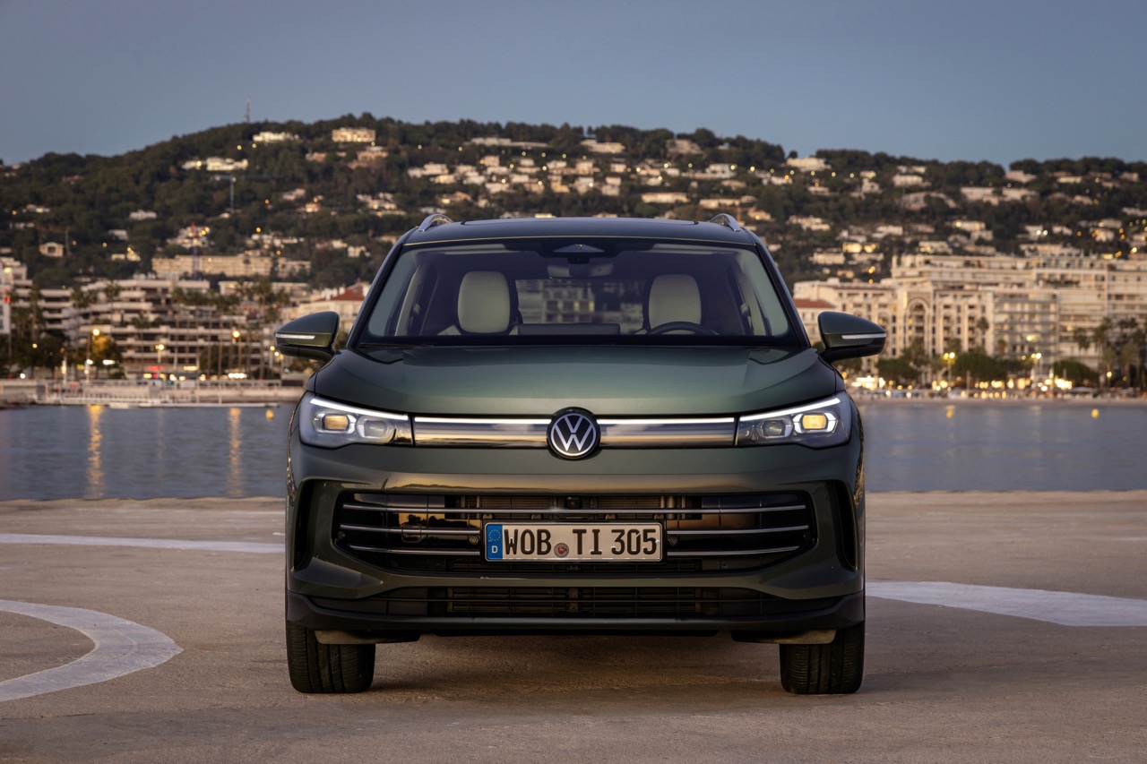 5, The All-New Tiguan (Style) Large.jpeg