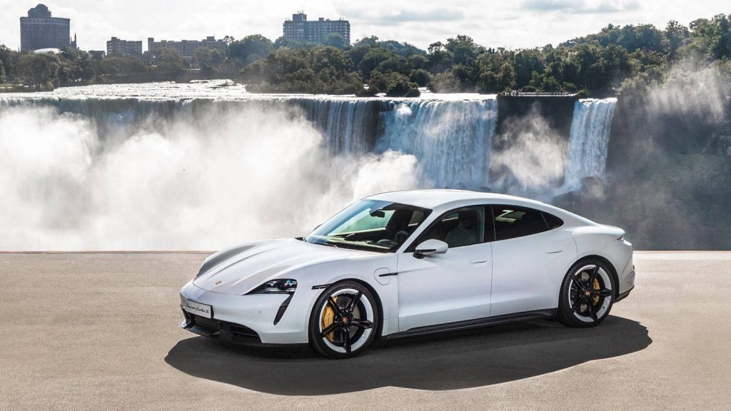 5 ty mua xe gi  (1).jpg