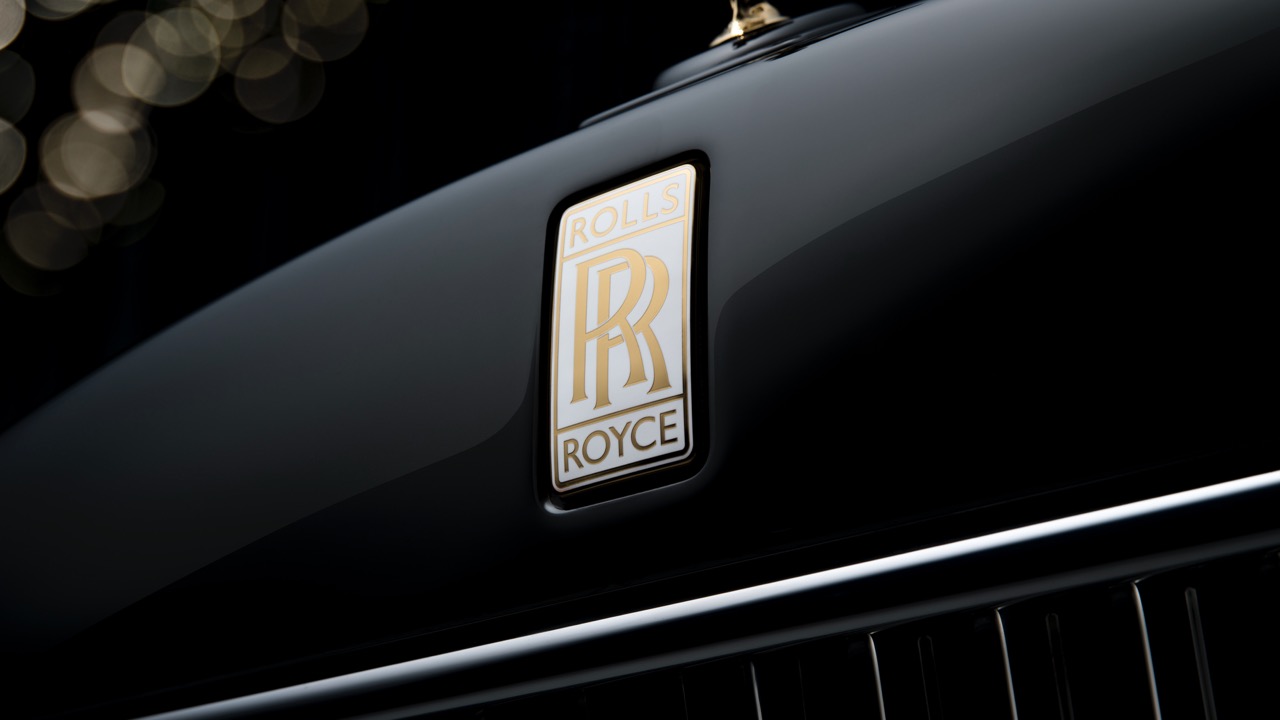 7. Phantom Centenary Private Collection - the Badge of Honour Large.jpeg