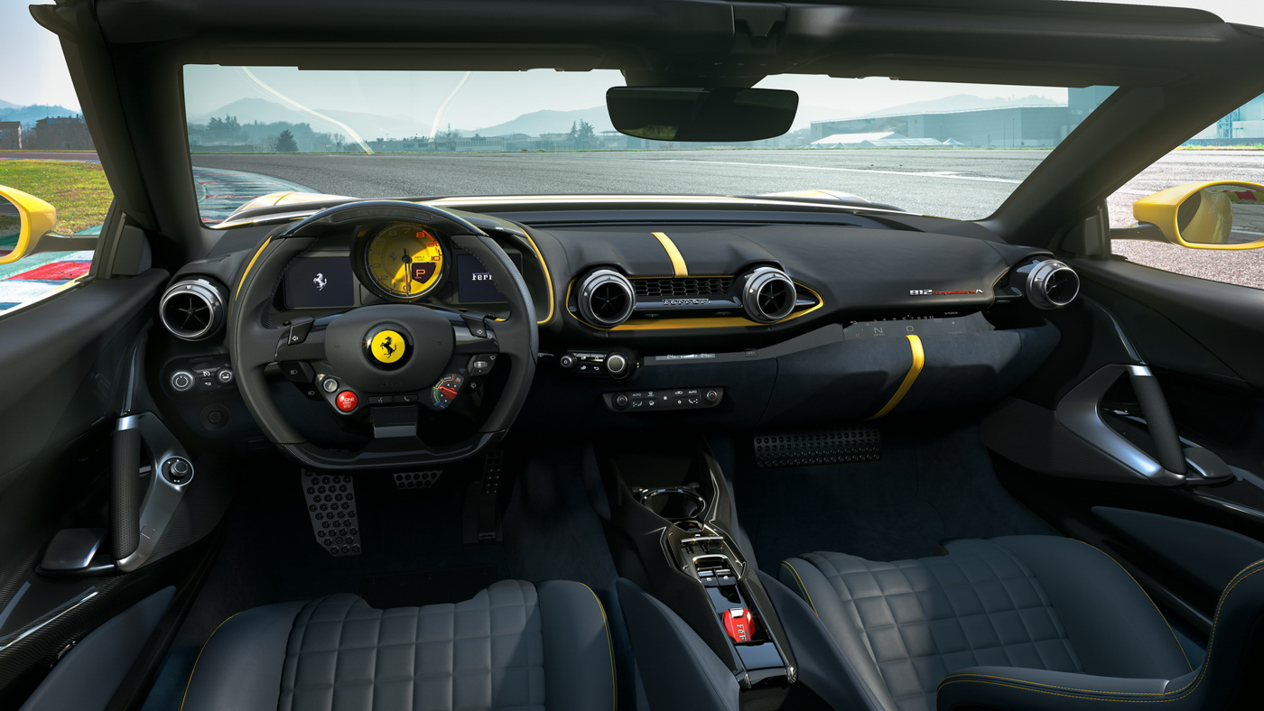 812 Competizione (3).JPG