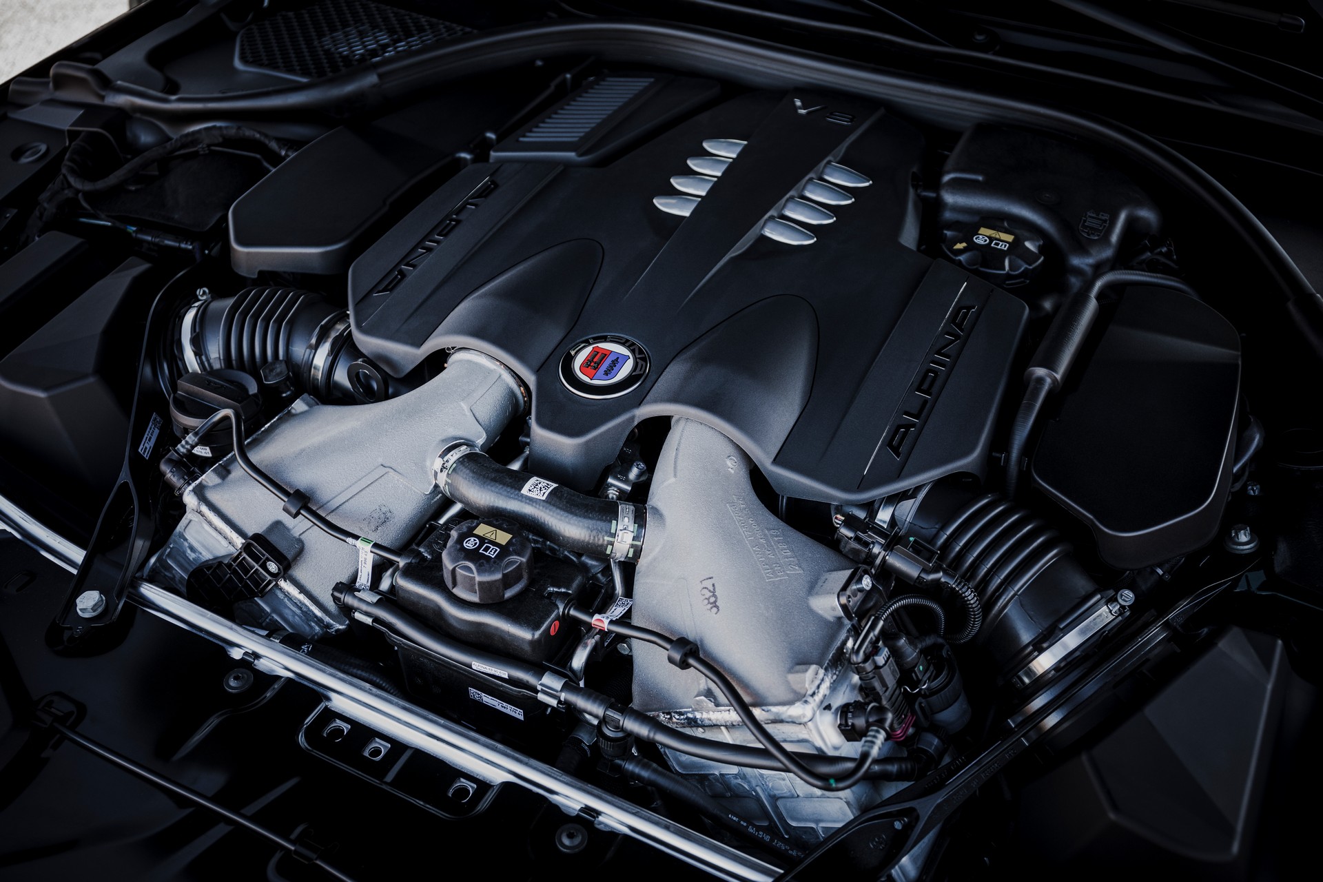 Alpina B8 Gran Coupe (6).jpg